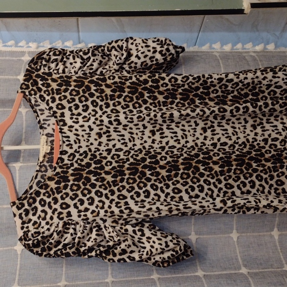 Small Leopard print blouse